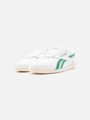 Reebok Sneaker 'CHARGE RUN' in Weiß