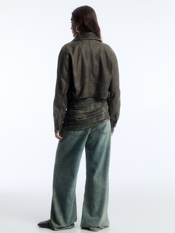 Pull&Bear Jacke in Schwarz