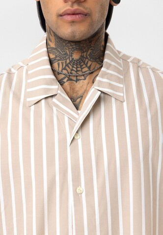 Dandalo Regular fit Button Up Shirt in Beige