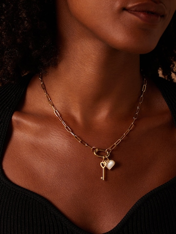 Lucardi Pendant in Gold: front