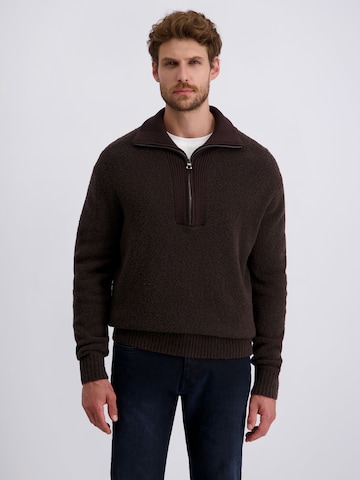 Pull-over PIERRE CARDIN en marron : devant