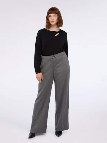 regular Pantaloni di Fiorella Rubino in grigio: frontale