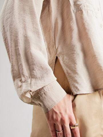 QS - Blusa en blanco