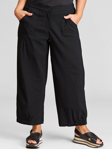 GOZZIP Loosefit Hose 'Clara' in Schwarz: Vorderseite