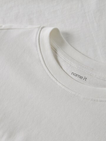 NAME IT - Camiseta 'NKNCHARLIE' en blanco