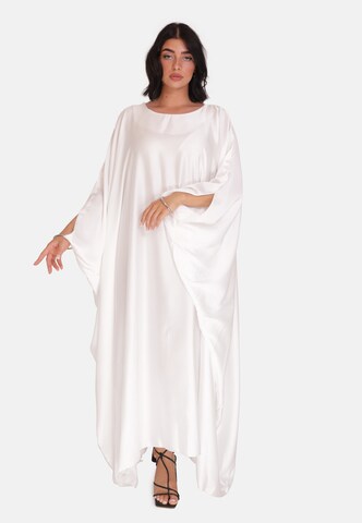 Elara Kleid in Weiß