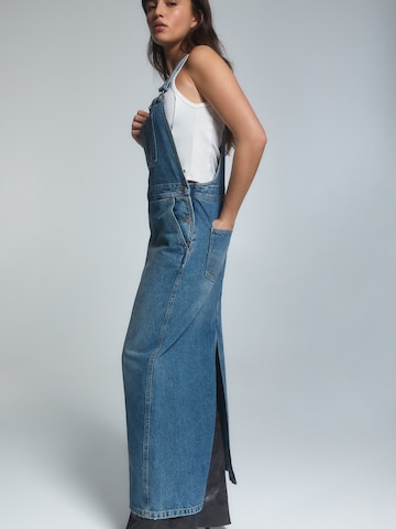 Pull&Bear Dungaree skirt in Blue