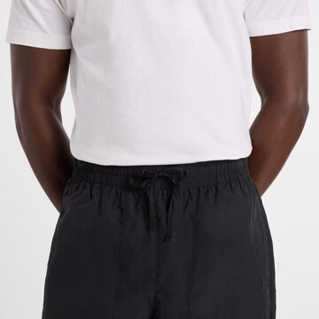 new balance Regular Sportbroek 'Castlefield' in Zwart