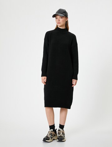 Koton Oversized dress in Black: front