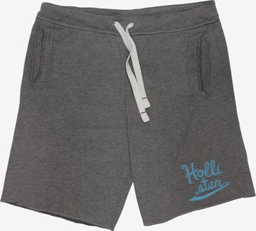 HOLLISTER Shorts in 34 in Grey: front