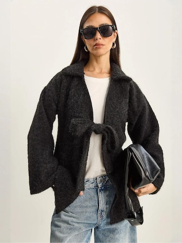 Cardigan Bianco Lucci en noir