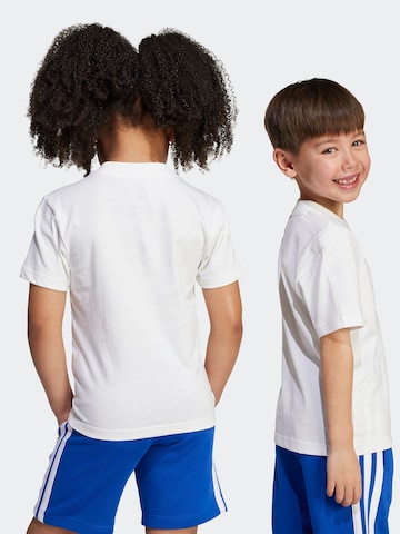 ADIDAS SPORTSWEAR - Camisa funcionais em branco
