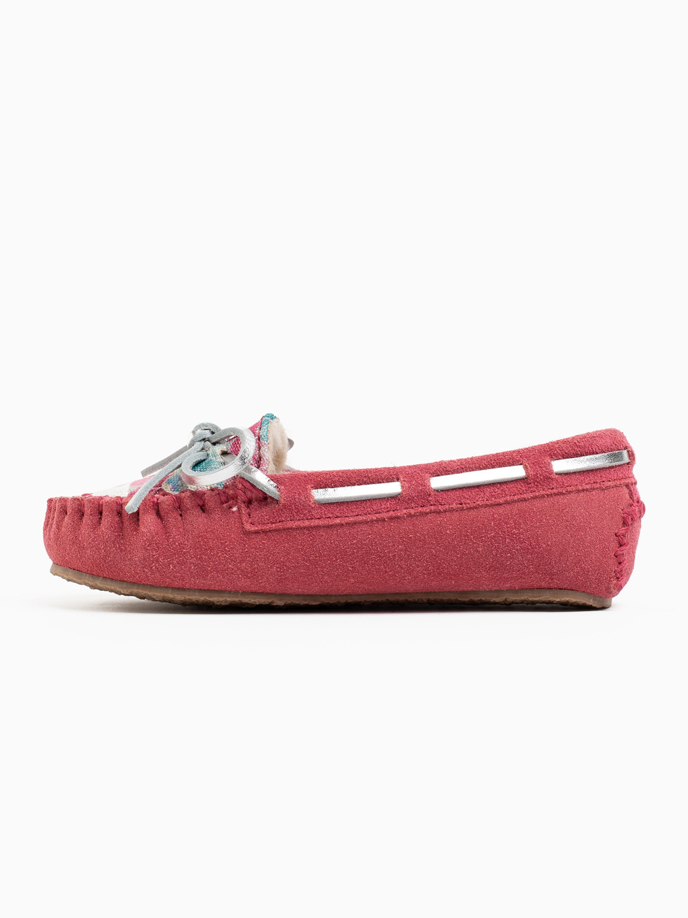 Scarpa bassa 'Cassie' di Minnetonka in rosa: frontale