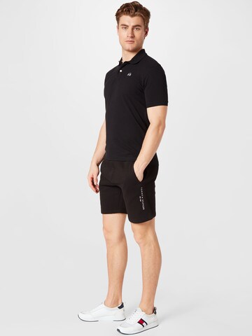 TOMMY HILFIGER Regular Shorts in Schwarz