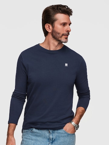 Ombre Shirt in Blue: front