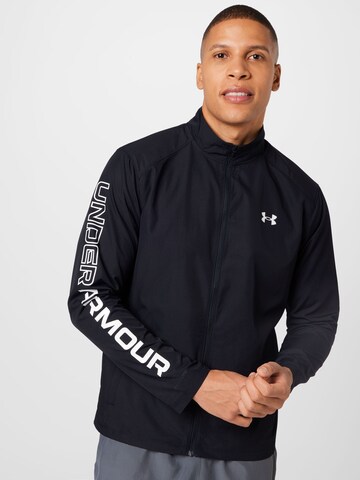 Geacă sport de la UNDER ARMOUR pe negru: față