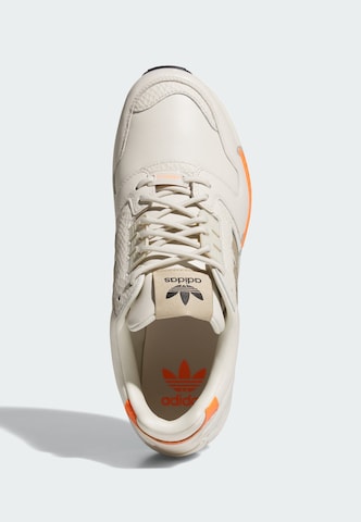 Chaussure de sport 'ZX 8000' ADIDAS PERFORMANCE en beige