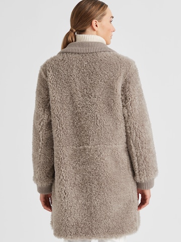 MILESTONE Between-Seasons Coat in Grey