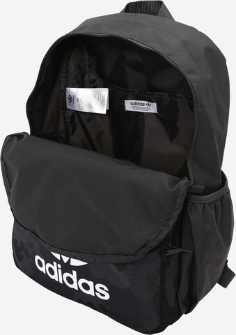 ADIDAS ORIGINALS Rucksack in Schwarz