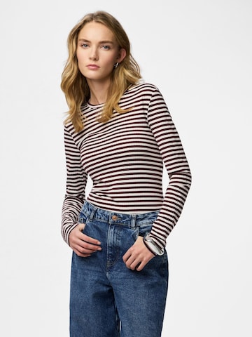 PIECES Shirts 'PCLaya' i rød: forside