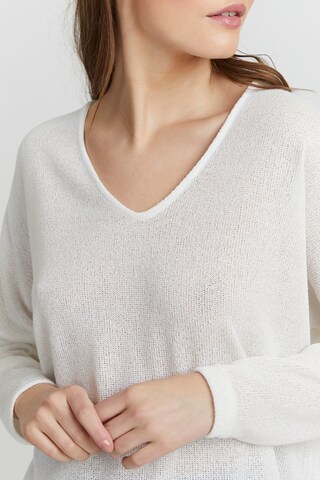 Oxmo Pullover 'KATLA' in Weiß