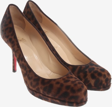 Christian Louboutin Pumps 39 in Braun: Vorderseite
