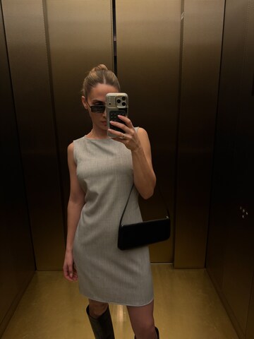 The Base Theory Φόρεμα σε γκρι