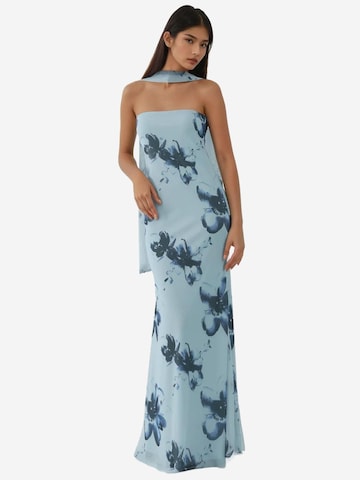 Hiccup Evening Dress in Blue