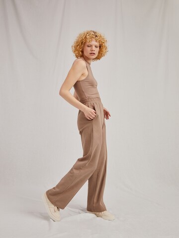 A LOT LESS Wide leg Broek 'May' in Beige