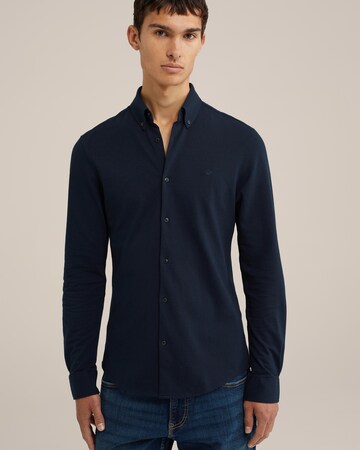 WE Fashion Slim Fit Skjorte i blå: forside