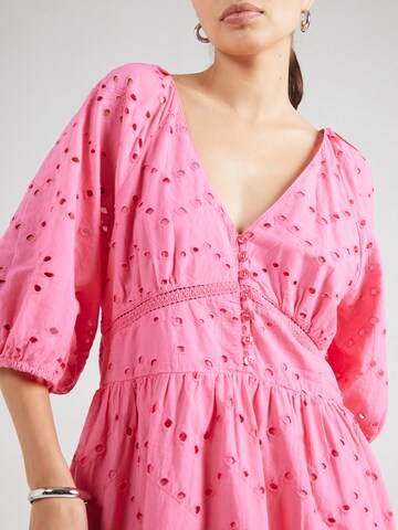 Abito di Molly BRACKEN in rosa