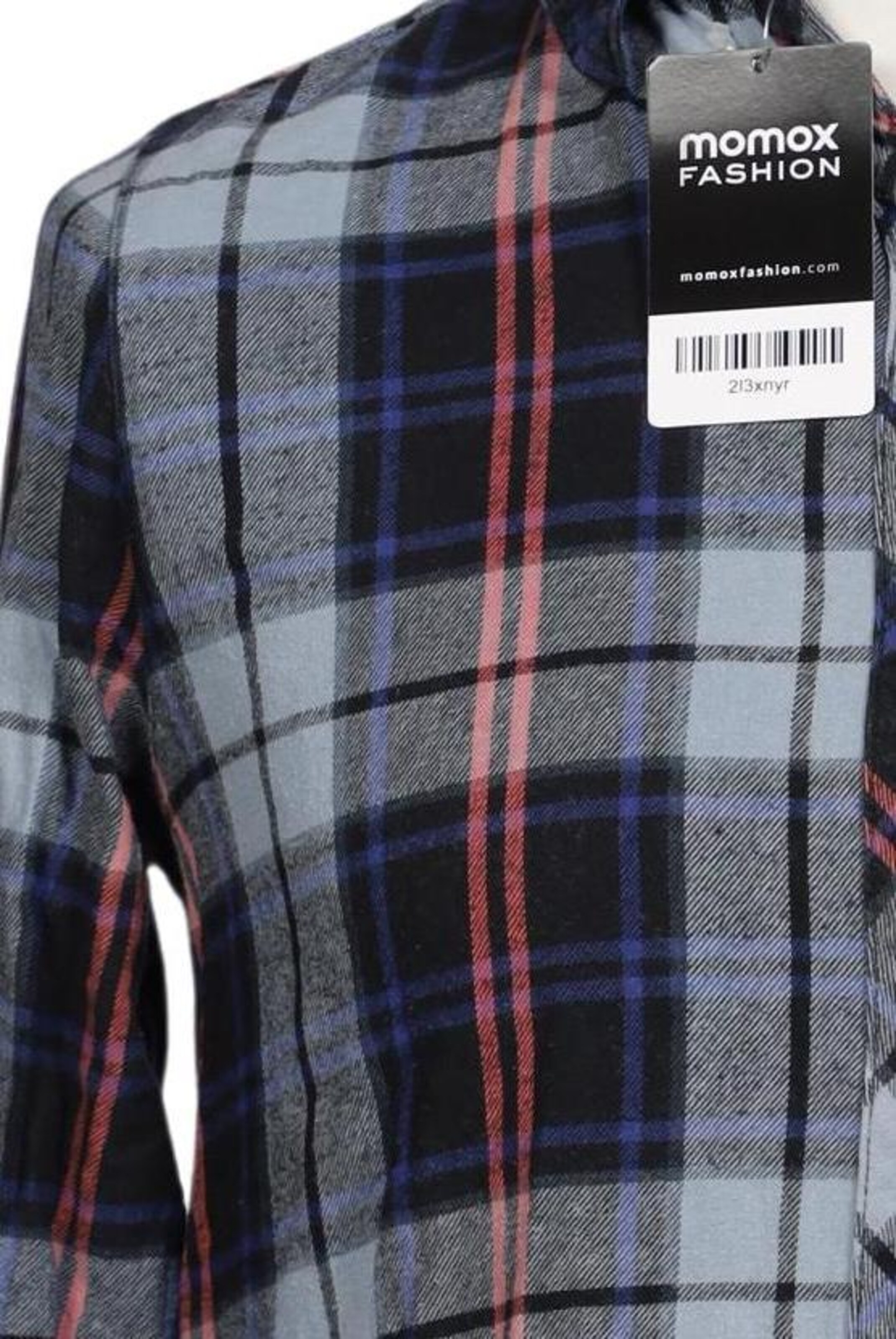 Forever 21 Button Up Shirt in M in Mixed colors