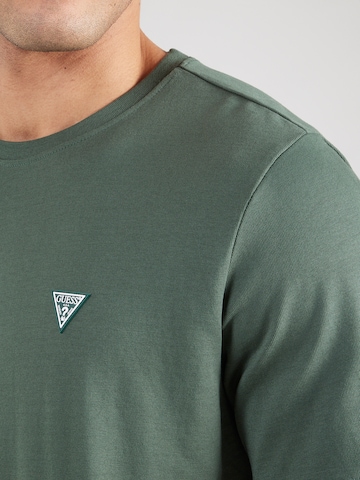 GUESS T-Shirt in Grün