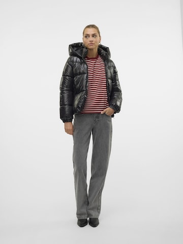 VERO MODA Jacke 'VMUPPSASHINY' in Schwarz
