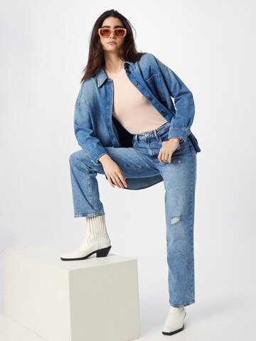 Regular Jean 'Melrose' GUESS en bleu