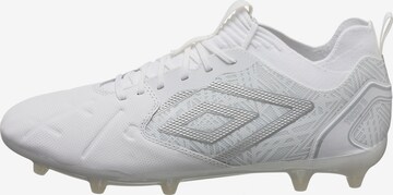 Chaussure de foot 'Tocco II Pro' UMBRO en blanc