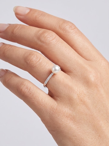 Anello 'ST GERMAIN' di Ateliers Saint Germain in bianco