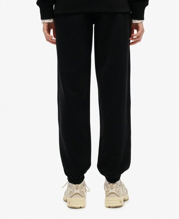 Effilé Pantalon 'Essential' Superdry en noir