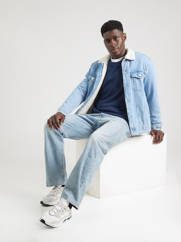 WRANGLER Sweatshirt i blå
