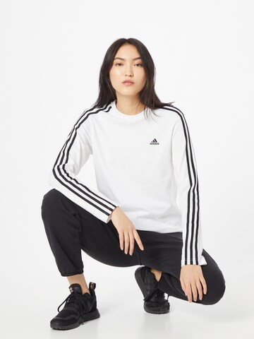 ADIDAS SPORTSWEAR Funkcionalna majica 'Essentials 3-Stripes' | bela barva