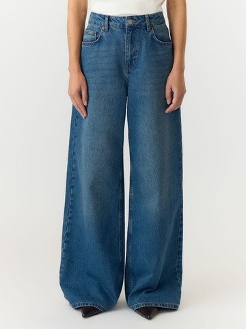 YAS - Pierna ancha Vaquero 'YASBea' en azul: frente