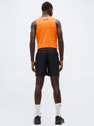 NIKE Regular Sportshorts 'Miler' in Schwarz
