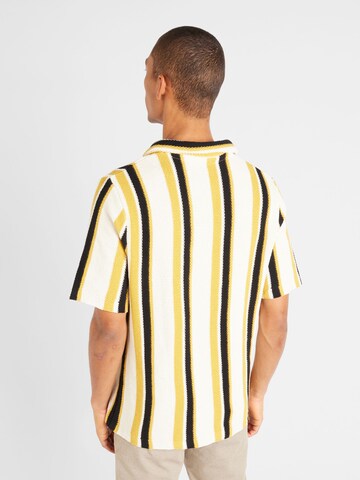 T-Shirt TOPMAN en jaune