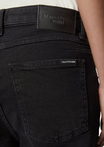 Marc O'Polo DENIM Tapered Jeans 'Freja' in Zwart