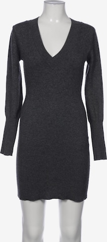 FTC Cashmere Kleid M in Grau: predná strana