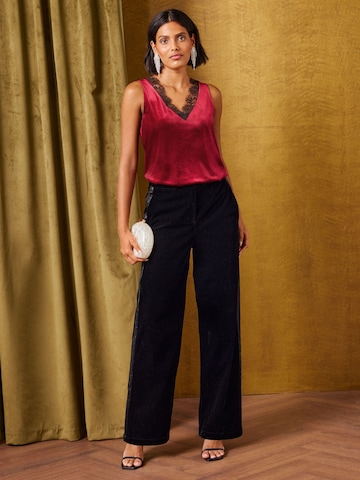 Top di love & roses in rosso