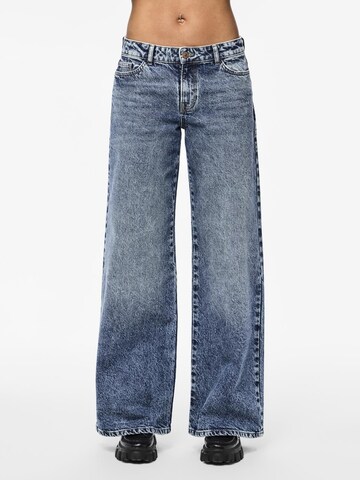 Wide leg Jeans 'Selma' di PIECES in blu: frontale