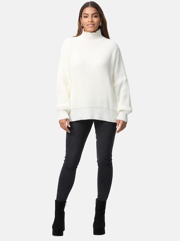 Pull-over Elara en blanc