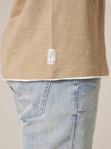 Deeluxe Shirt 'Belino' in Bruin