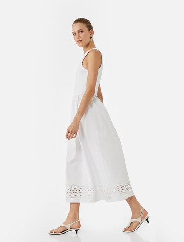 Koton Kleid in Weiß